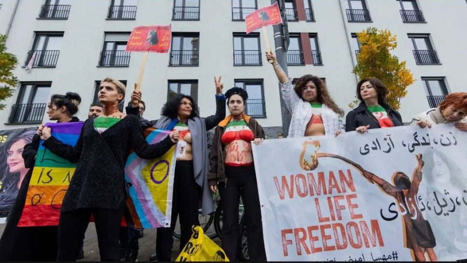 Topless action in Cologne in support of Iran’s women’s revolution